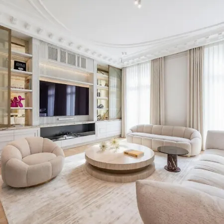 2rue With Private Pool - Beachfront Nice