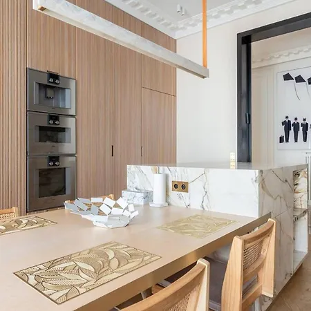 2rue With Private Pool - Beachfront Nice