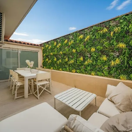 Herberg 2rue With Private Pool - Beachfront Nice