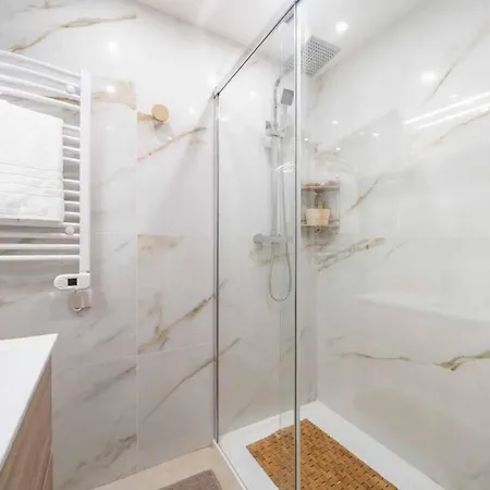 Herberg 2rue With Private Pool - Beachfront